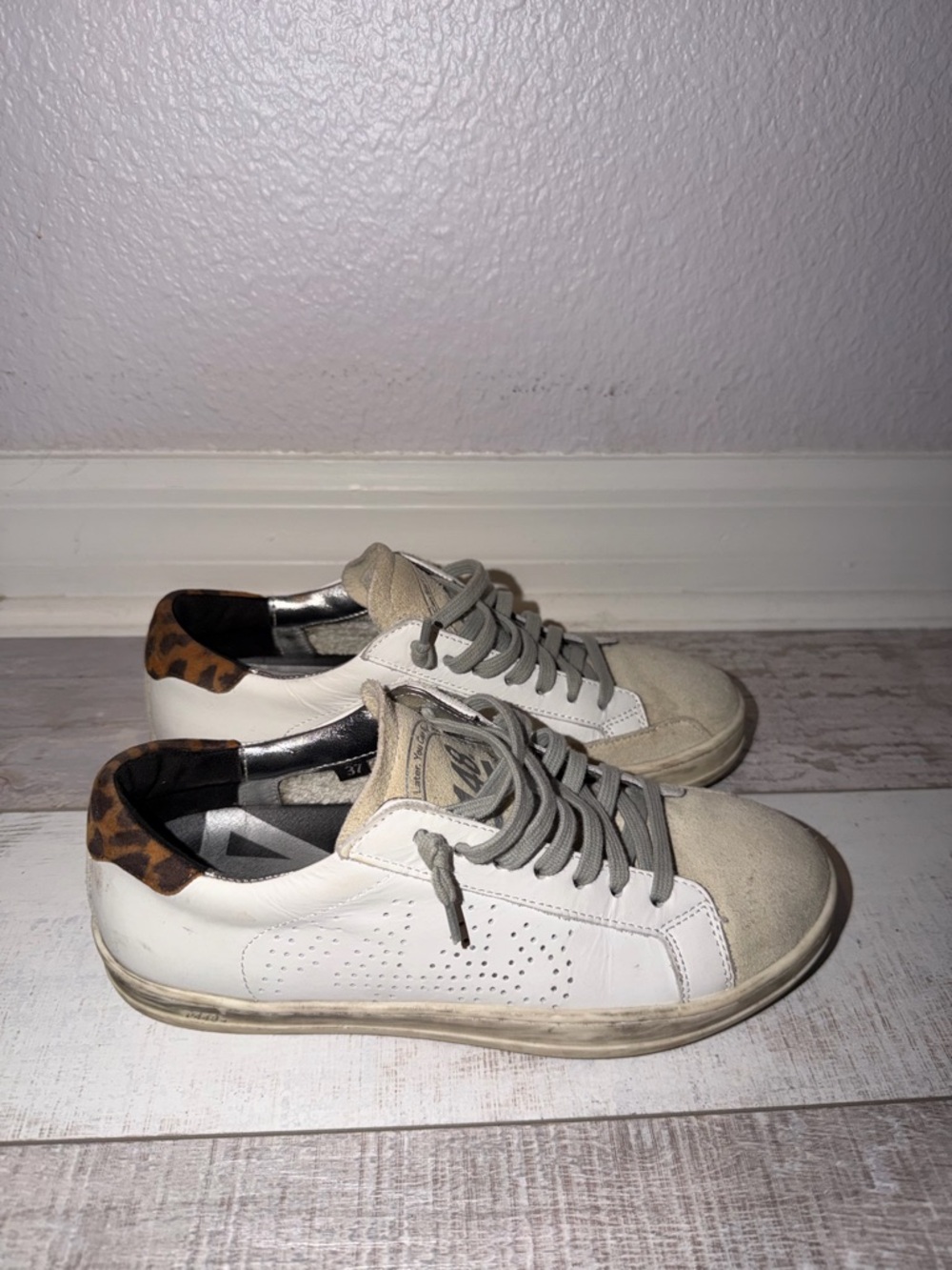 P448 Leopard print Logo Court Sneakers